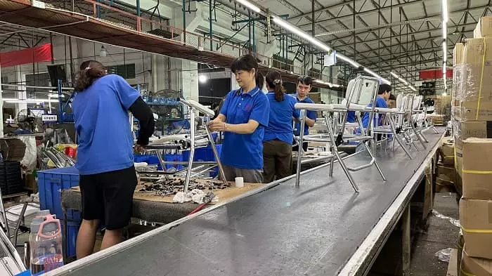 Kuinka valita paras liikkuva suihkutuoli yrityksellesi?